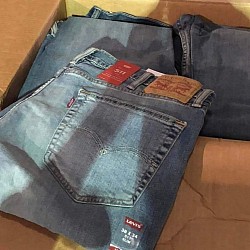 PANTALONES LEVIS PARA HOMBRES
